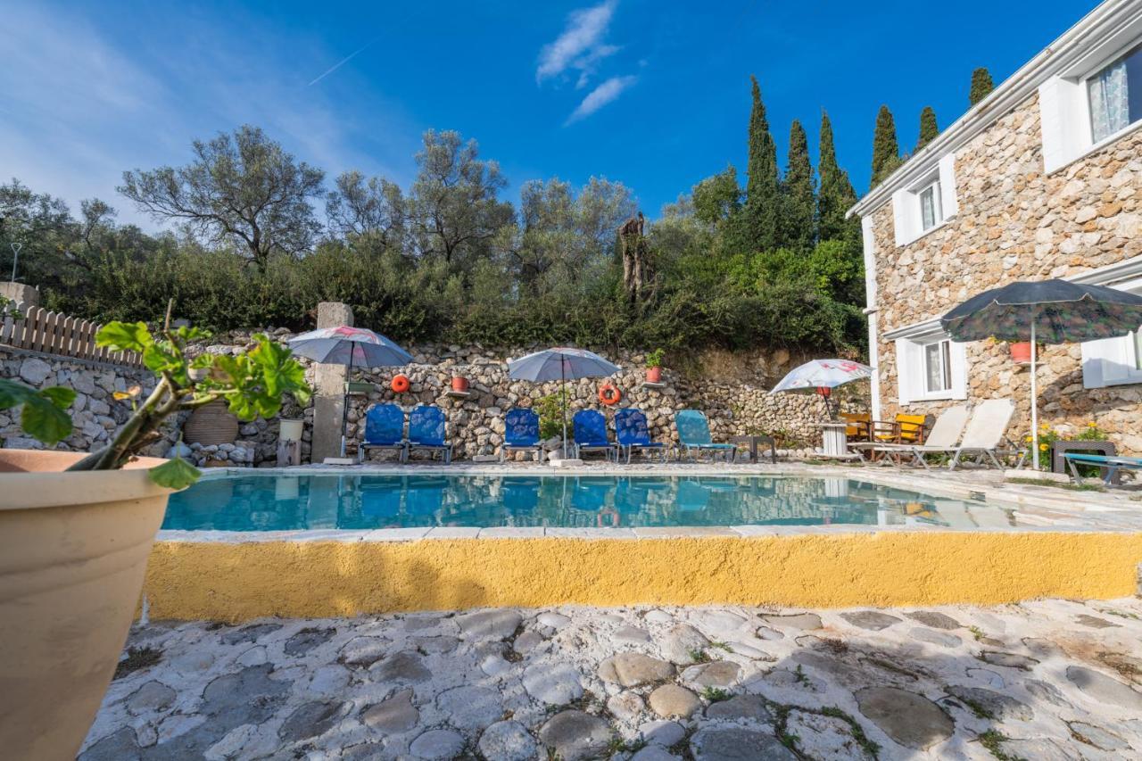 Kouramádes Stelios Stone House Sinaradesヴィラ エクステリア 写真
